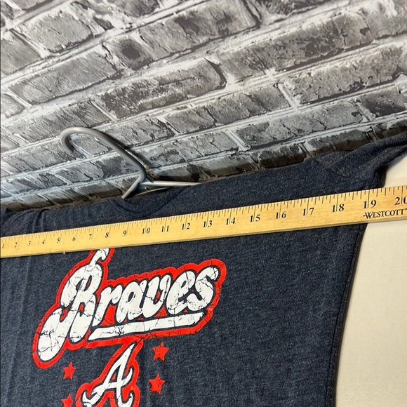 Rave Gray Graphic Short‎ Sleeve T-Shirt - Picture 8 of 9